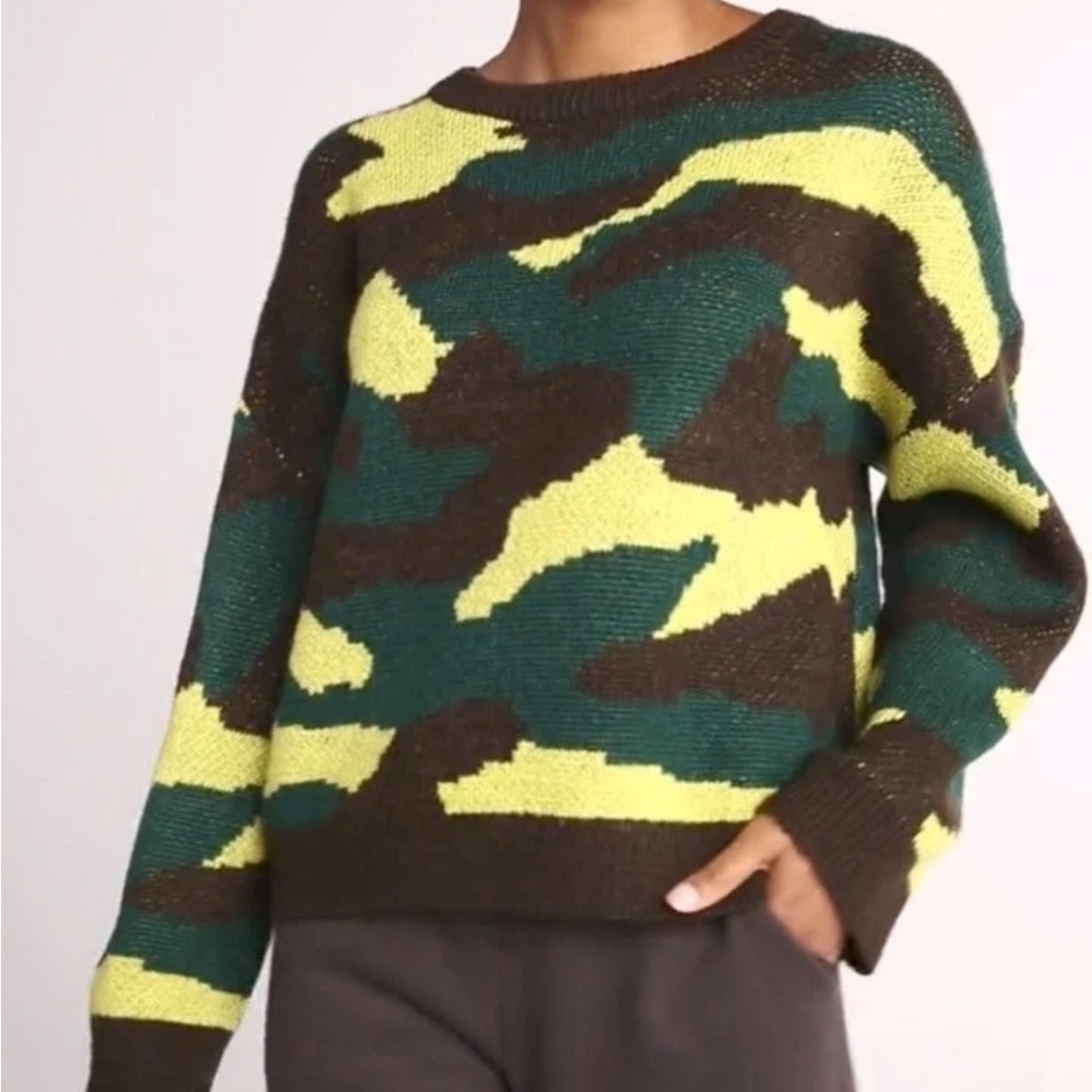 Yummy Camo Crew Sweater